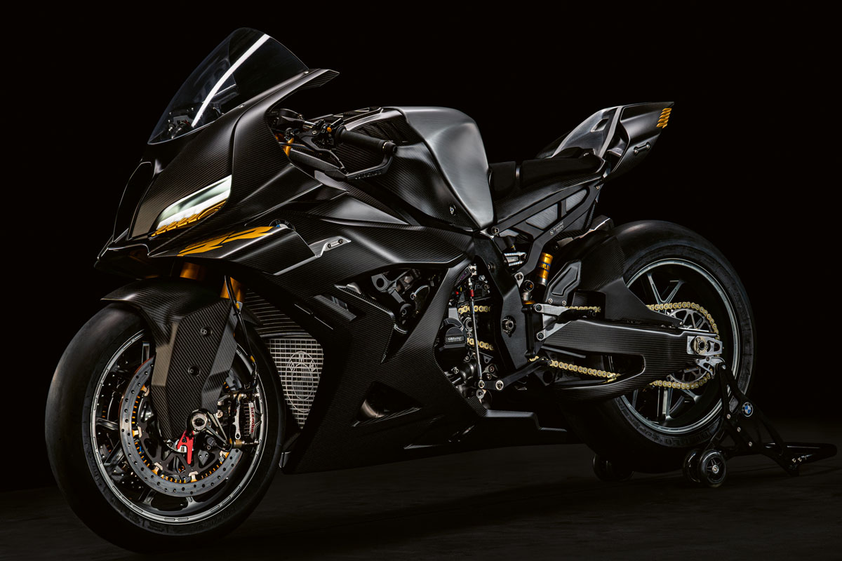 Nova BMW S 1000 RR 2027 em testes